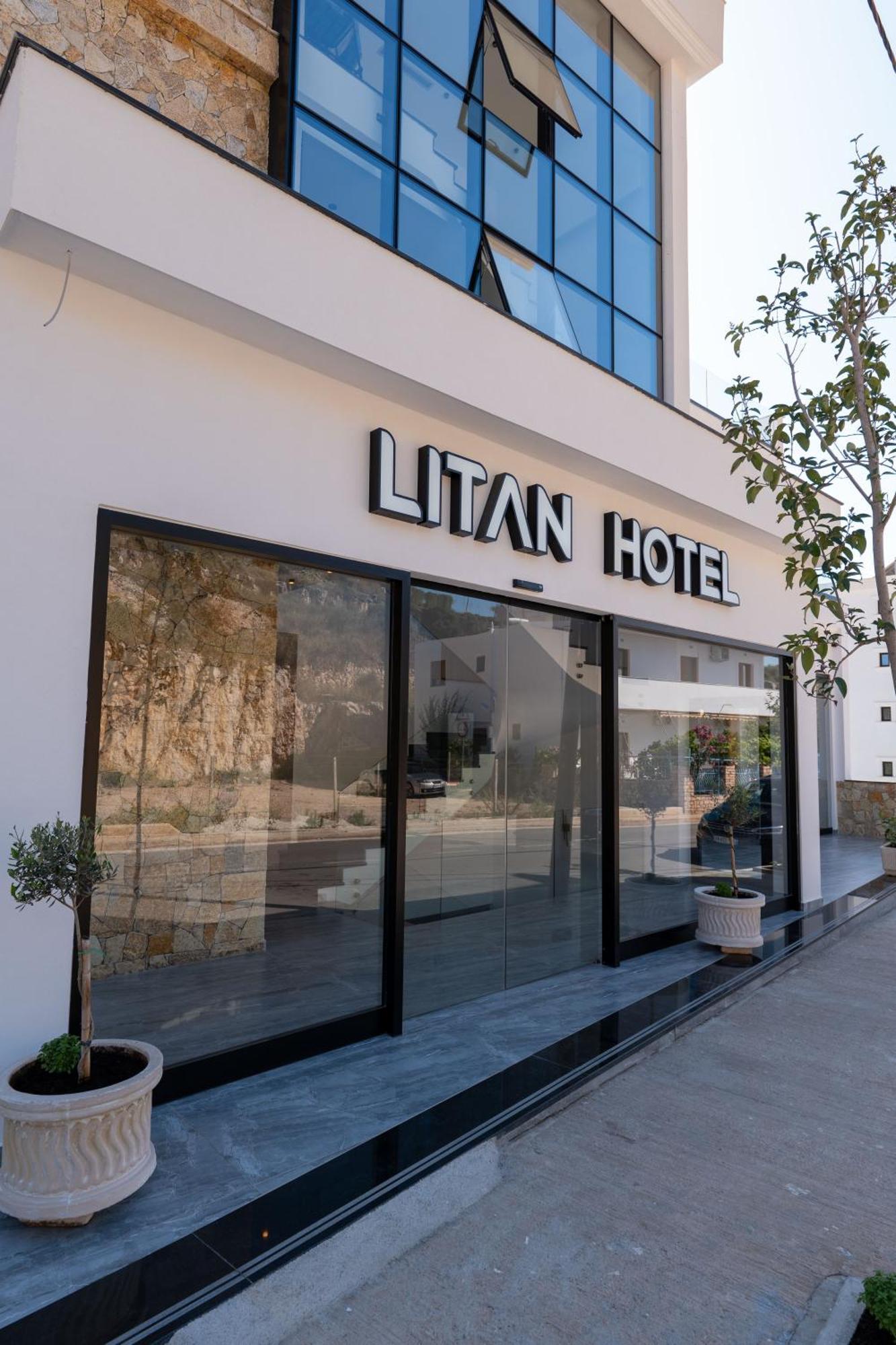 Litan Hotel Sarandë Exterior foto
